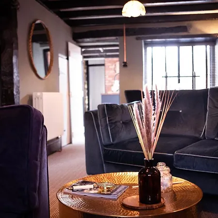 The Twisted Toad Tatil Evi *